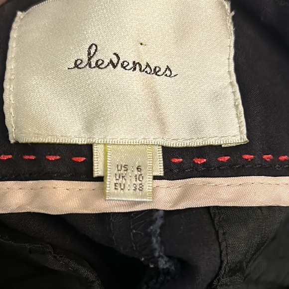 Anthropologie Elevenses Black Daisy Crochet Lace Trimmed Tuxedo Crop Pants - 6 - Picture 12 of 15